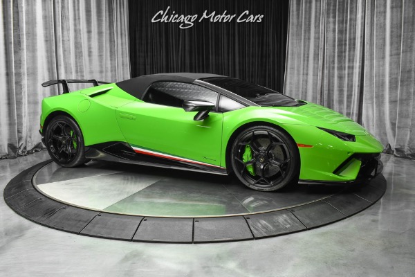 Used-2019-Lamborghini-Huracan-LP640-4-Performante-Spyder-LOADED-Only-1800-Miles-Carbon-Fiber