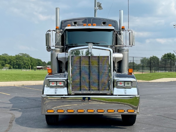 Used 1996 Kenworth W900 L Sleeper Cab - Detroit Diesel - RECENT OVERHAUL! for sale Sold at Chicago Motor Cars in West Chicago IL 60185 2