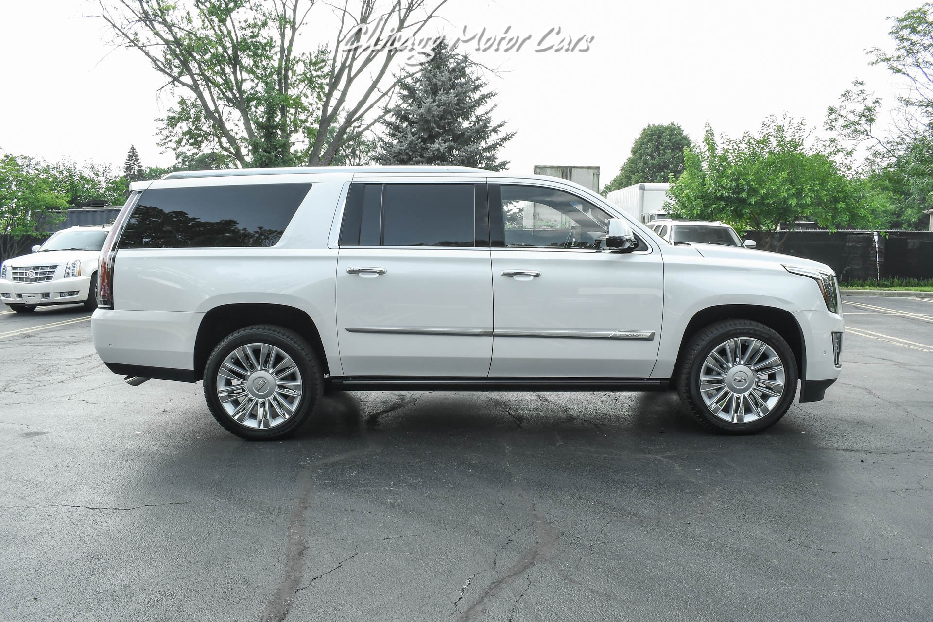 Used-2019-Cadillac-Escalade-ESV-Platinum-ONLY-4100-Miles-VIRTUALLY-BRAND-NEW