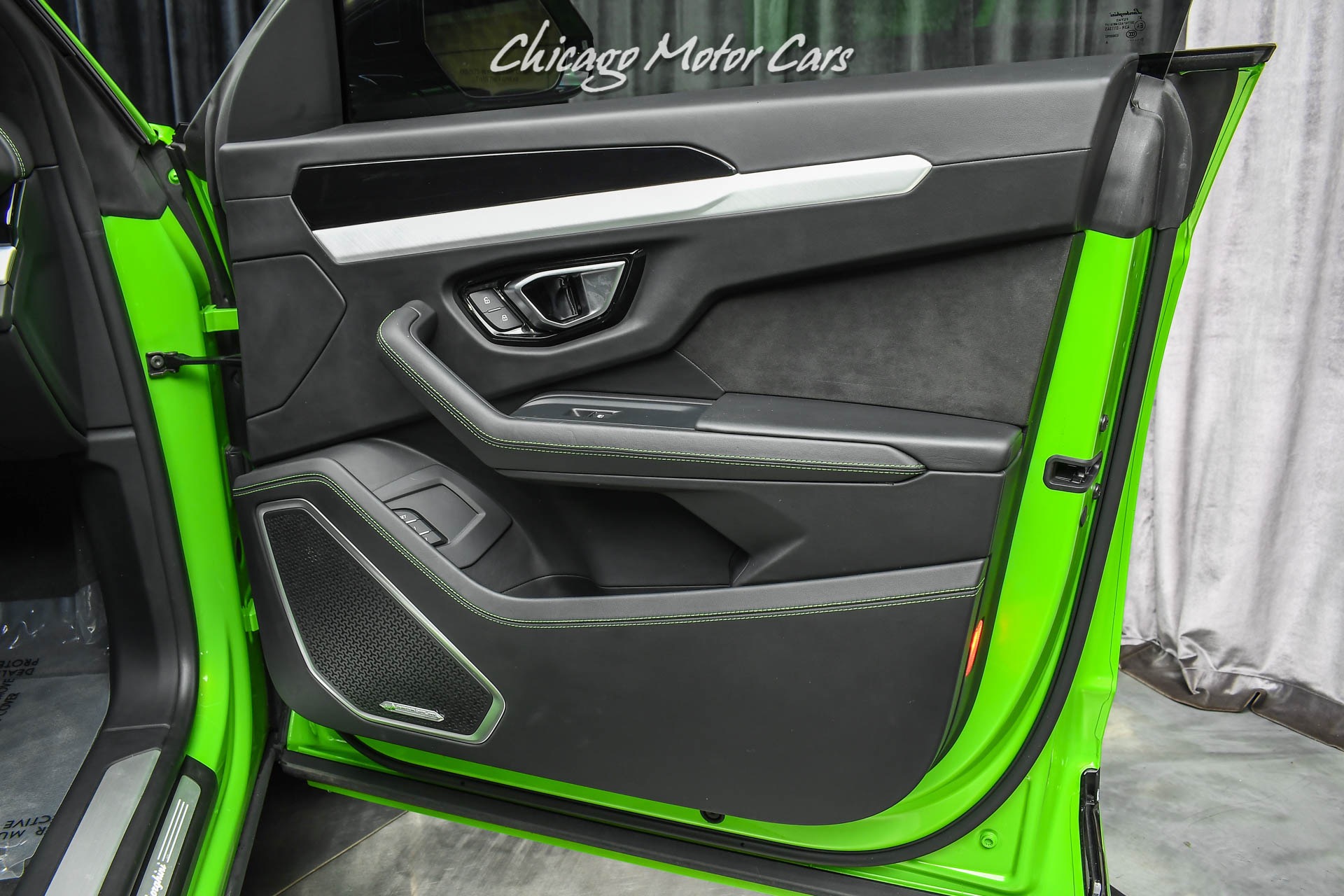 Used-2021-Lamborghini-Urus-SUV-Verde-Mantis-Pearl-NOVITEC-WIDEBODY-Ryft-Exhaust-42K-in-Options