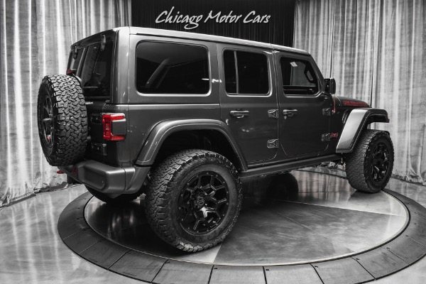 Used-2018-Jeep-Wrangler-Unlimited-Rubicon-LOADED-with-Factory-Options-Rock-Crawler-Lift-35-Inch-Wheels