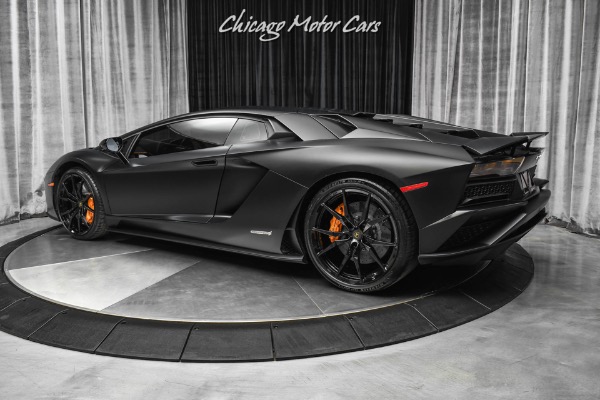 Used 2018 Lamborghini Aventador S LP740-4 Coupe HUGE MSRP! HOT Color Combo! FULL PPF! OVER $60K+ in Options for sale Sold at Chicago Motor Cars in West Chicago IL 60185 3