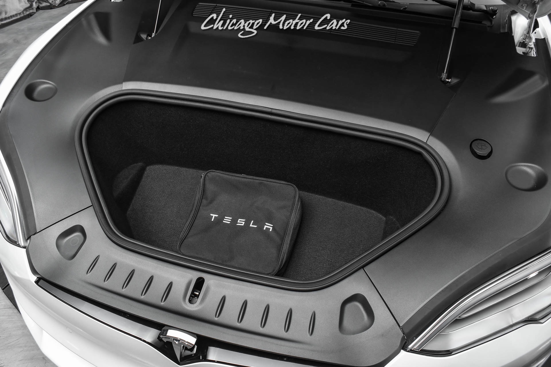 Used-2021-Tesla-Model-S-Plaid-Sedan-AutoPilot-LOW-Miles-Worlds-Quickest-Production-Sedan