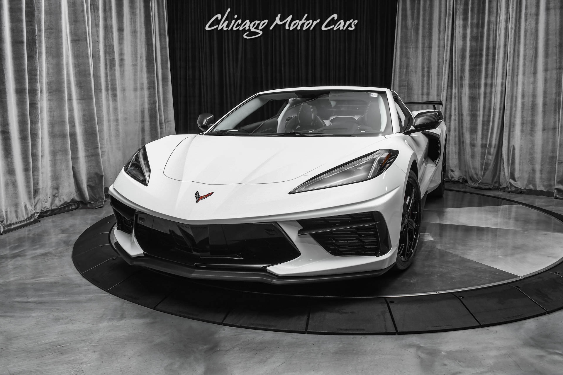 Used-2020-Chevrolet-Corvette-Stingray-3LT-Z51-LOADED-575-MILES-CARBON-FIBER-COMPETITION-SEATS