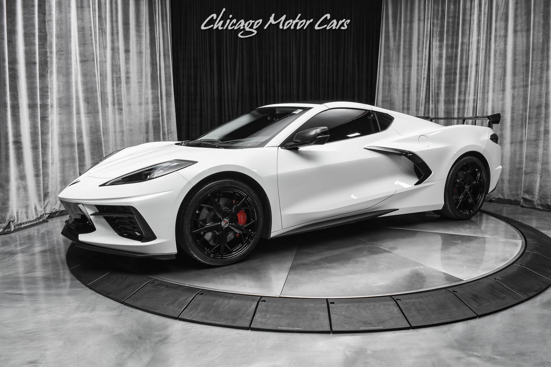 Used-2020-Chevrolet-Corvette-Stingray-3LT-Z51-LOADED-575-MILES-CARBON-FIBER-COMPETITION-SEATS