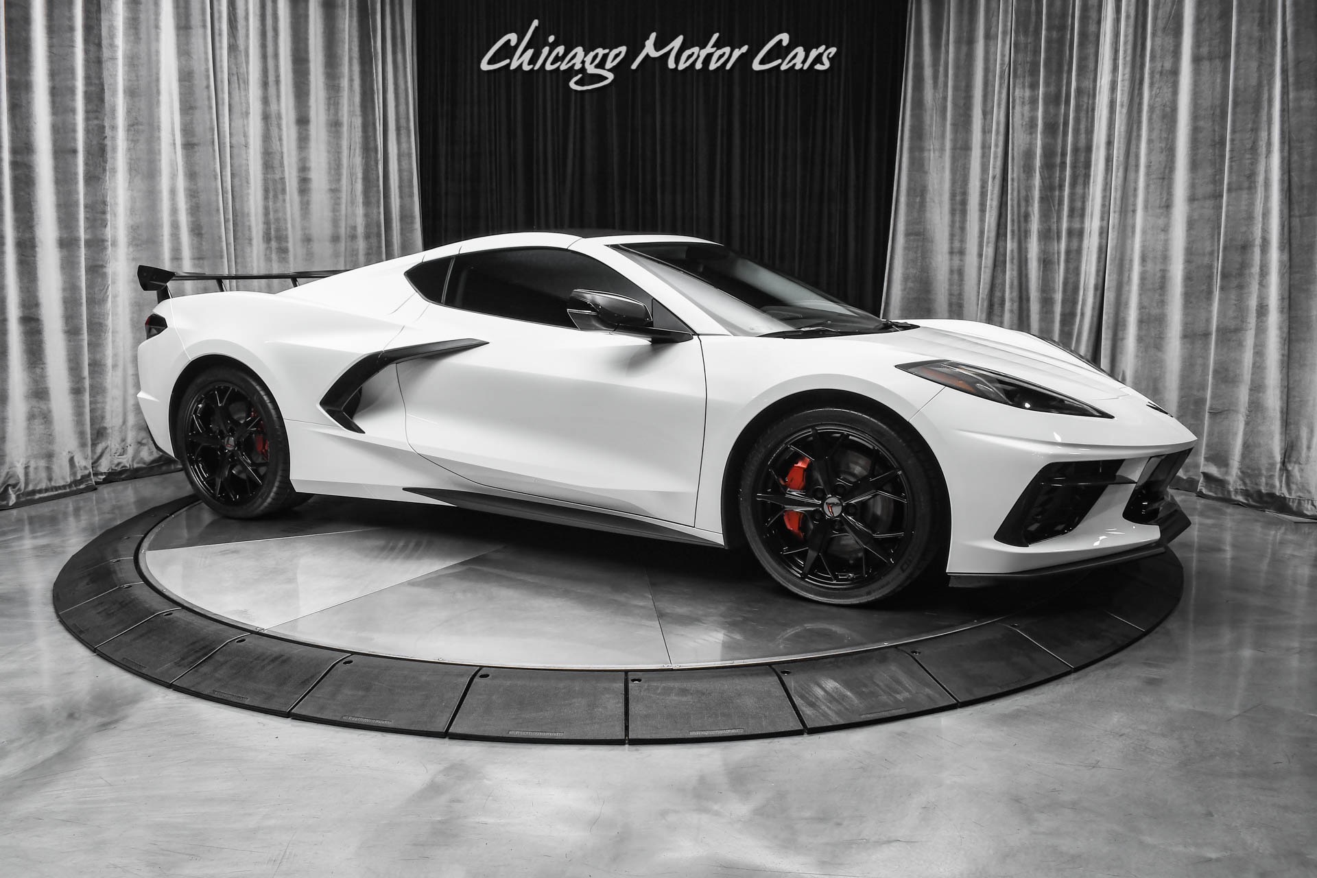 Used-2020-Chevrolet-Corvette-Stingray-3LT-Z51-LOADED-575-MILES-CARBON-FIBER-COMPETITION-SEATS