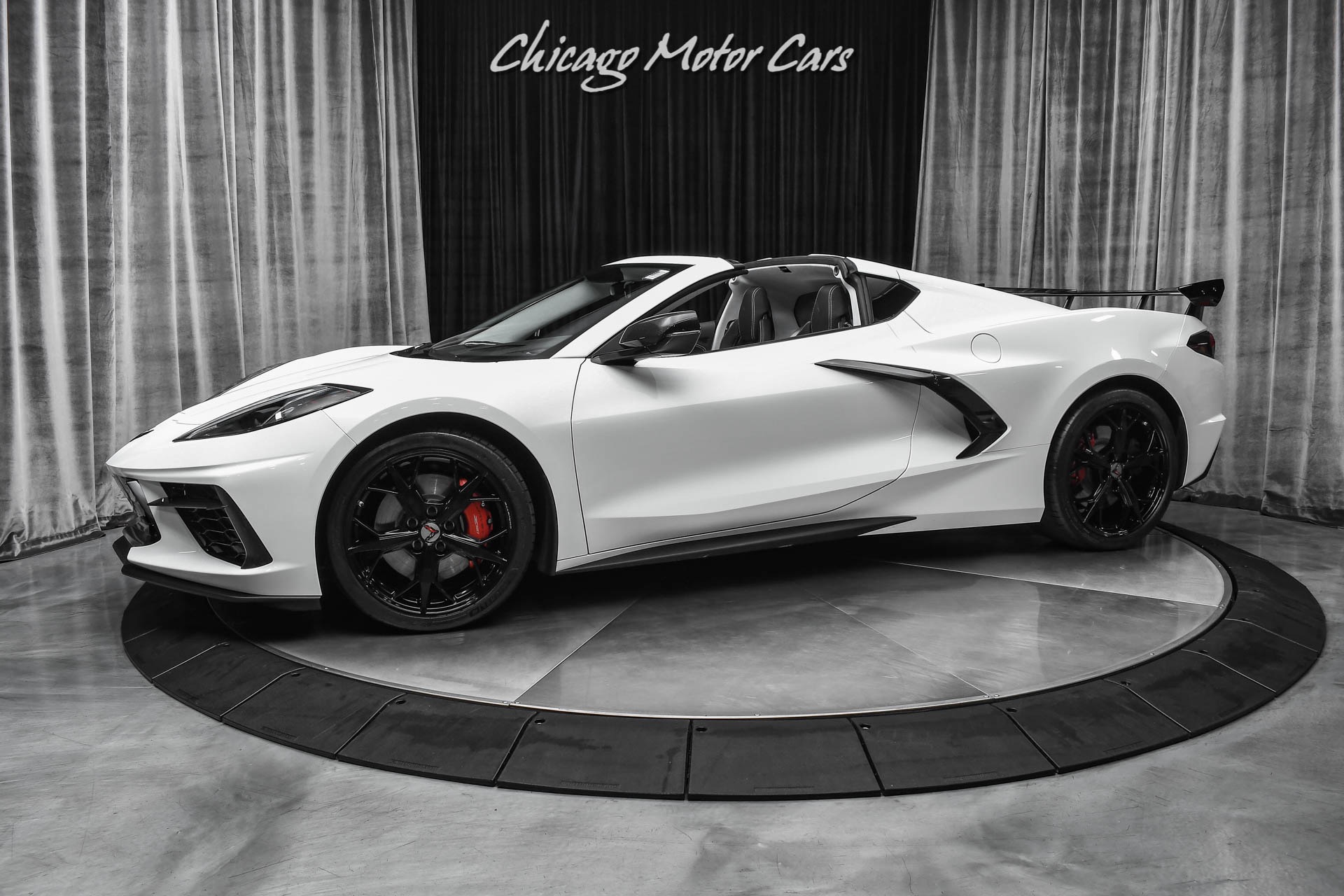 Used 2020 Chevrolet Corvette Stingray 3LT Z51! LOADED! 575 MILES! CARBON FIBER! COMPETITION SEATS! for sale Sold at Chicago Motor Cars in West Chicago IL 60185 1