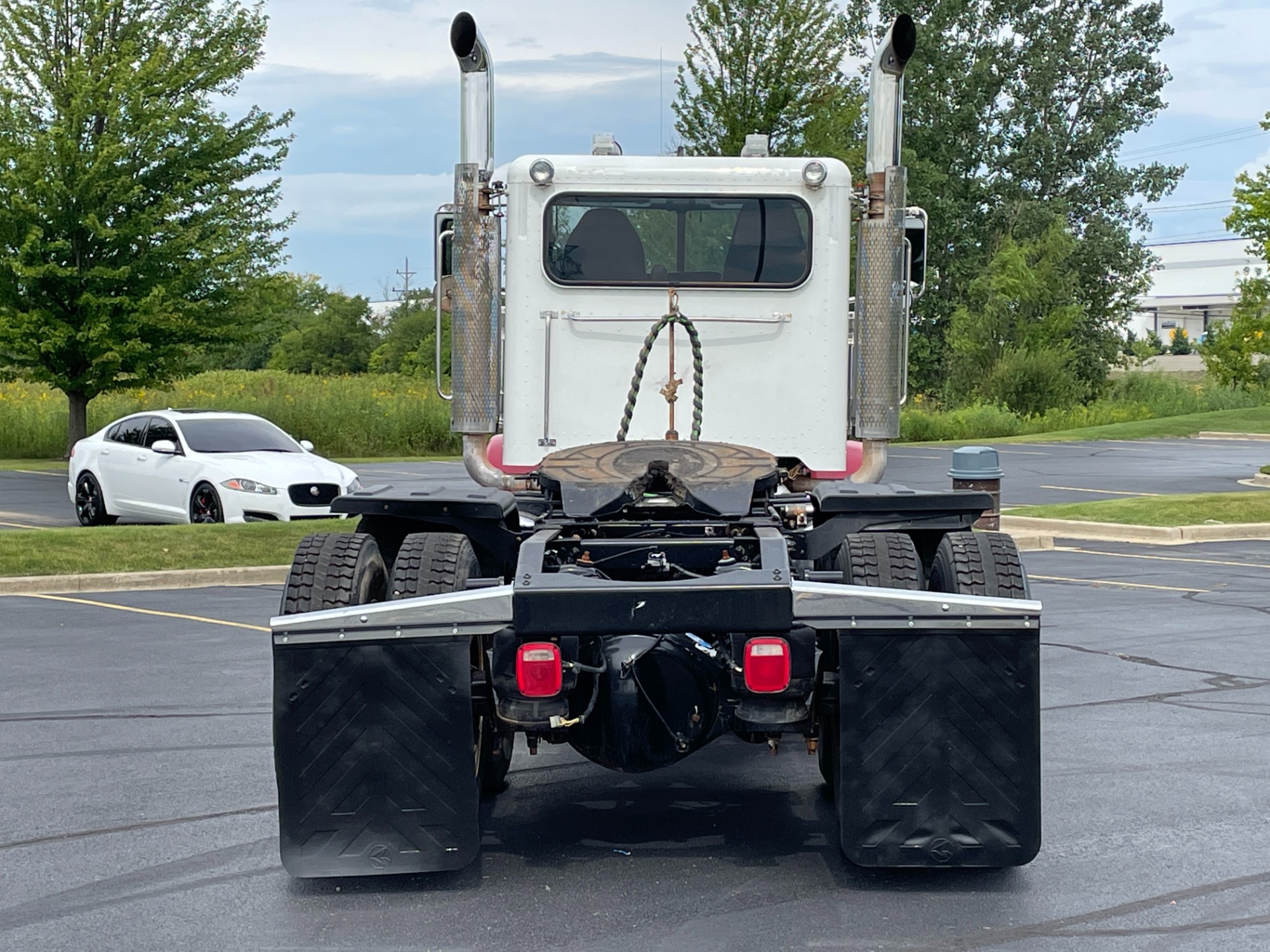 M様 Used 2015 Peterbilt 389 Day Cab-Cummins ISX15-485hp-18 Speed-46K