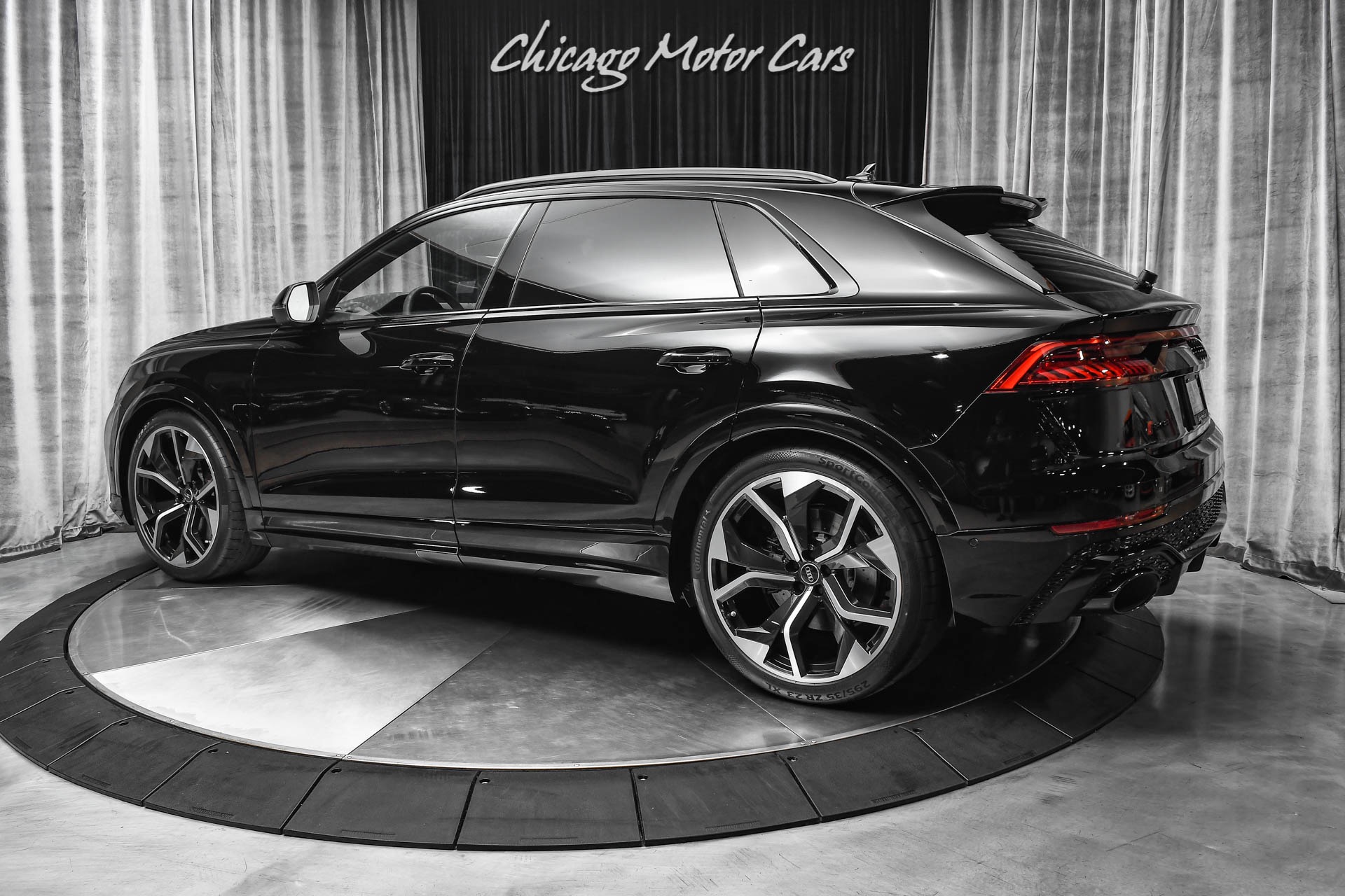 Used-2021-Audi-RS-Q8-40T-Quattro-SUV-B-O-AUDIO-BLACK-OPTIC-PKG-DELIVERY-MILES