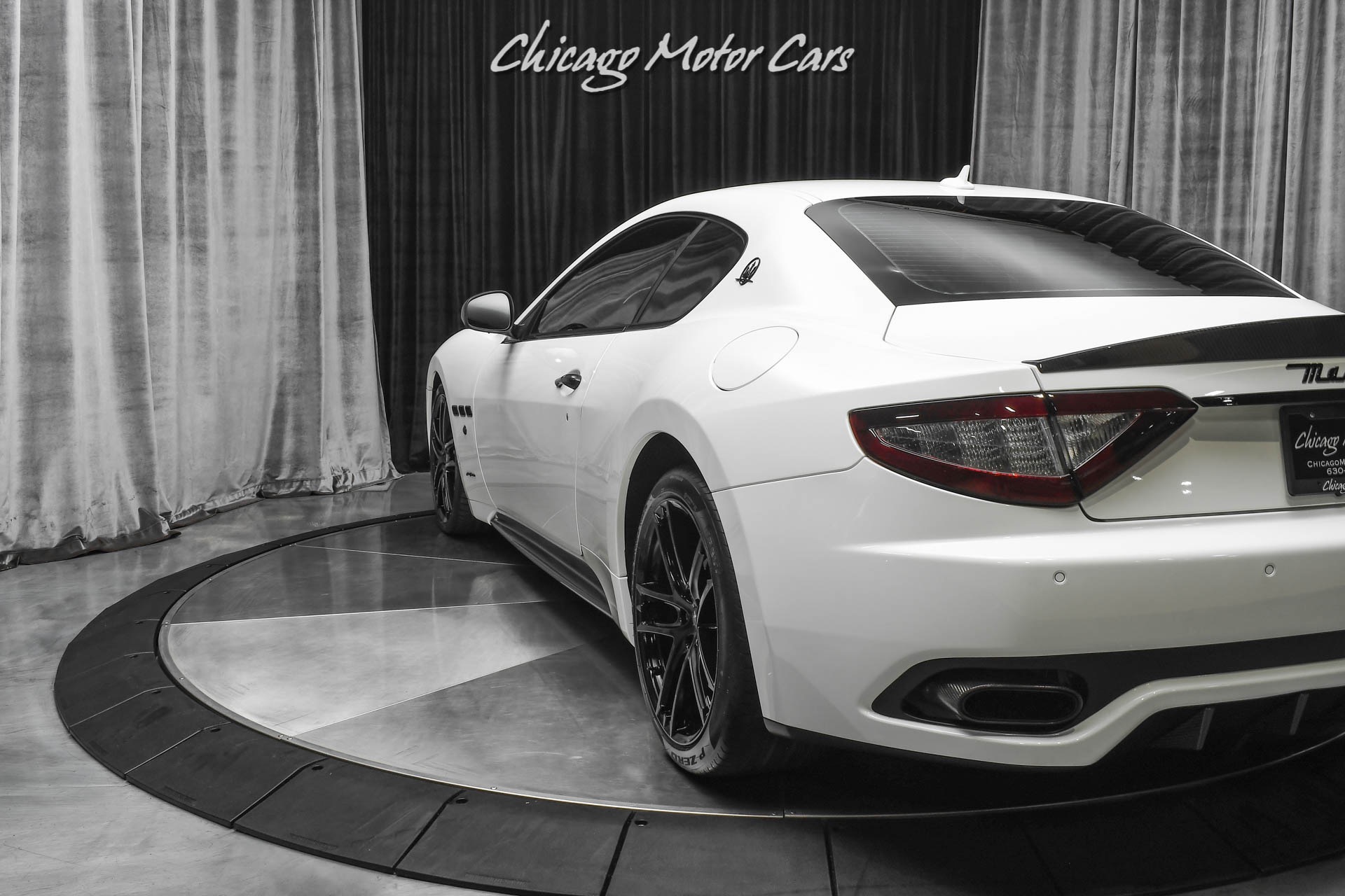 Used-2015-Maserati-GranTurismo-MC-ONLY-12581-MILES-FULL-CARBON-FIBER-PKG