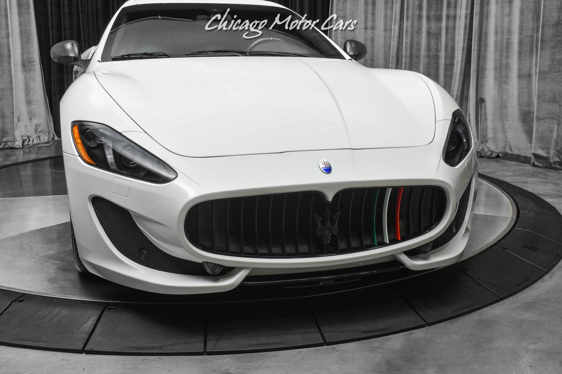 Used-2015-Maserati-GranTurismo-MC-ONLY-12581-MILES-FULL-CARBON-FIBER-PKG