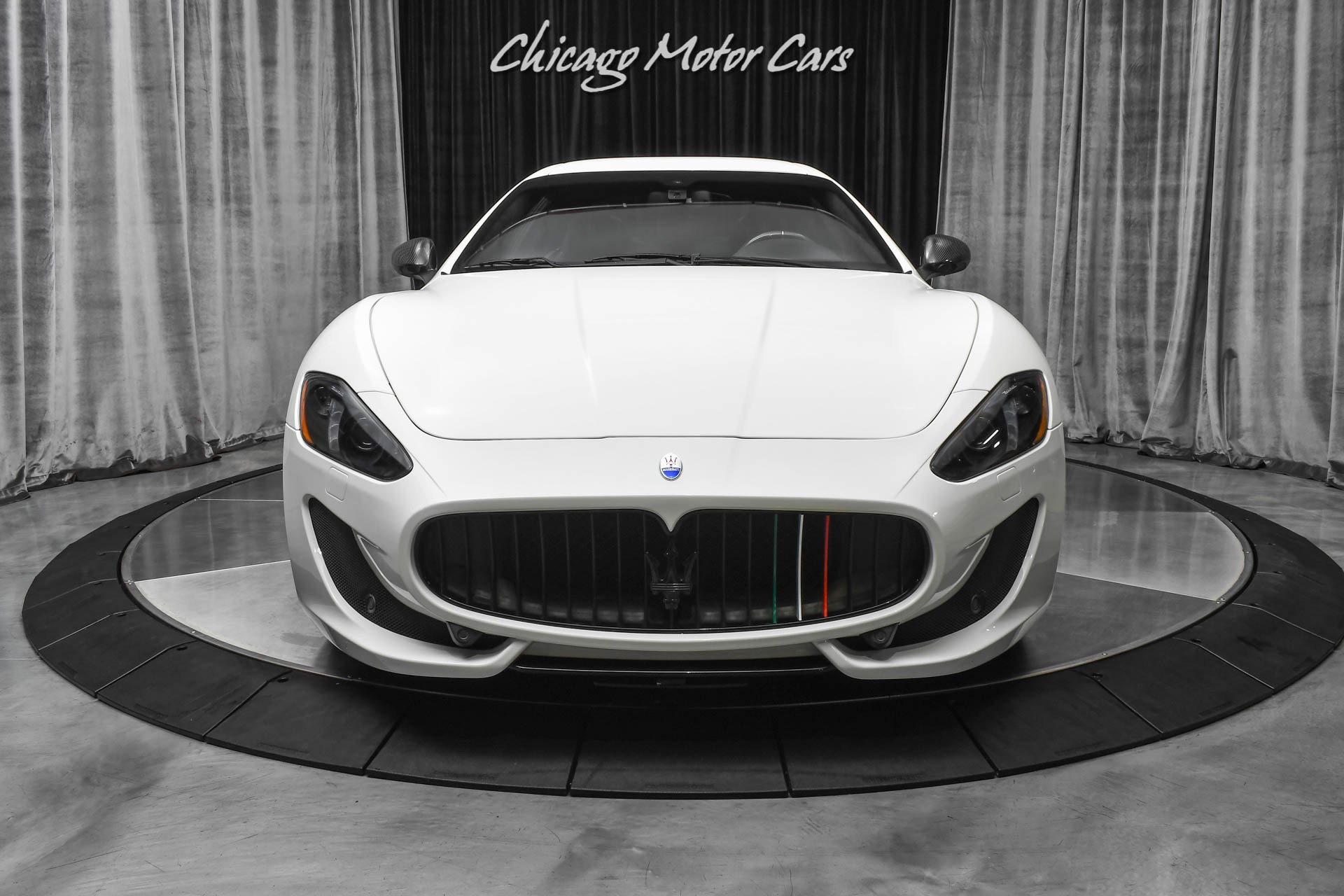 Used-2015-Maserati-GranTurismo-MC-ONLY-12581-MILES-FULL-CARBON-FIBER-PKG