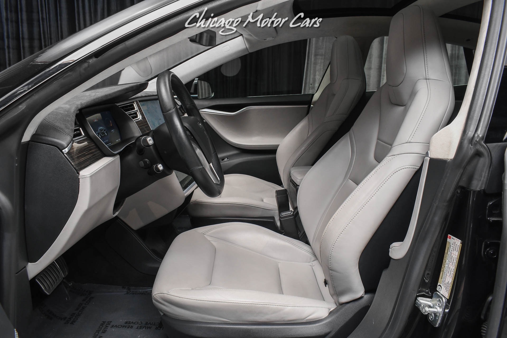 Used-2015-Tesla-Model-S-P90D-Premium-Upgrades-Package-Autopilot-Convenience-Feature