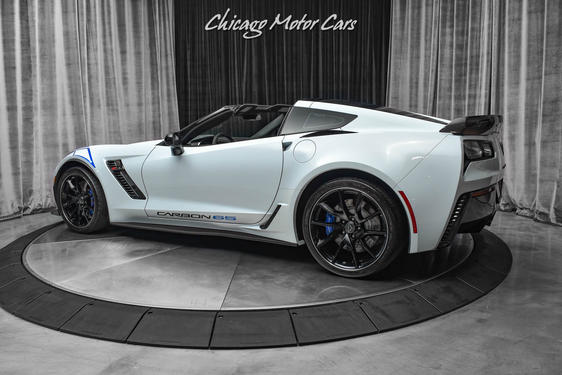 Used-2018-Chevrolet-Corvette-Z06-Carbon-65-edition-Coupe-Only-2400-Miles-COLLECTOR-QUALITY