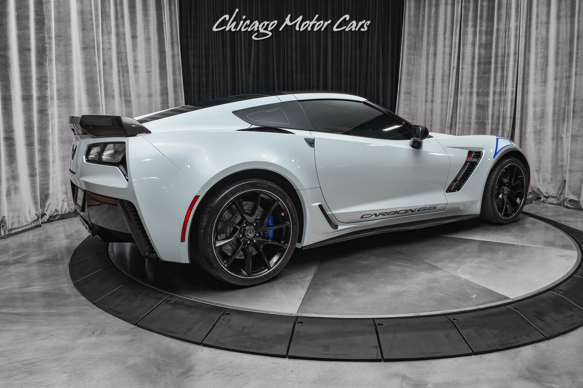 Used-2018-Chevrolet-Corvette-Z06-Carbon-65-edition-Coupe-Only-2400-Miles-COLLECTOR-QUALITY