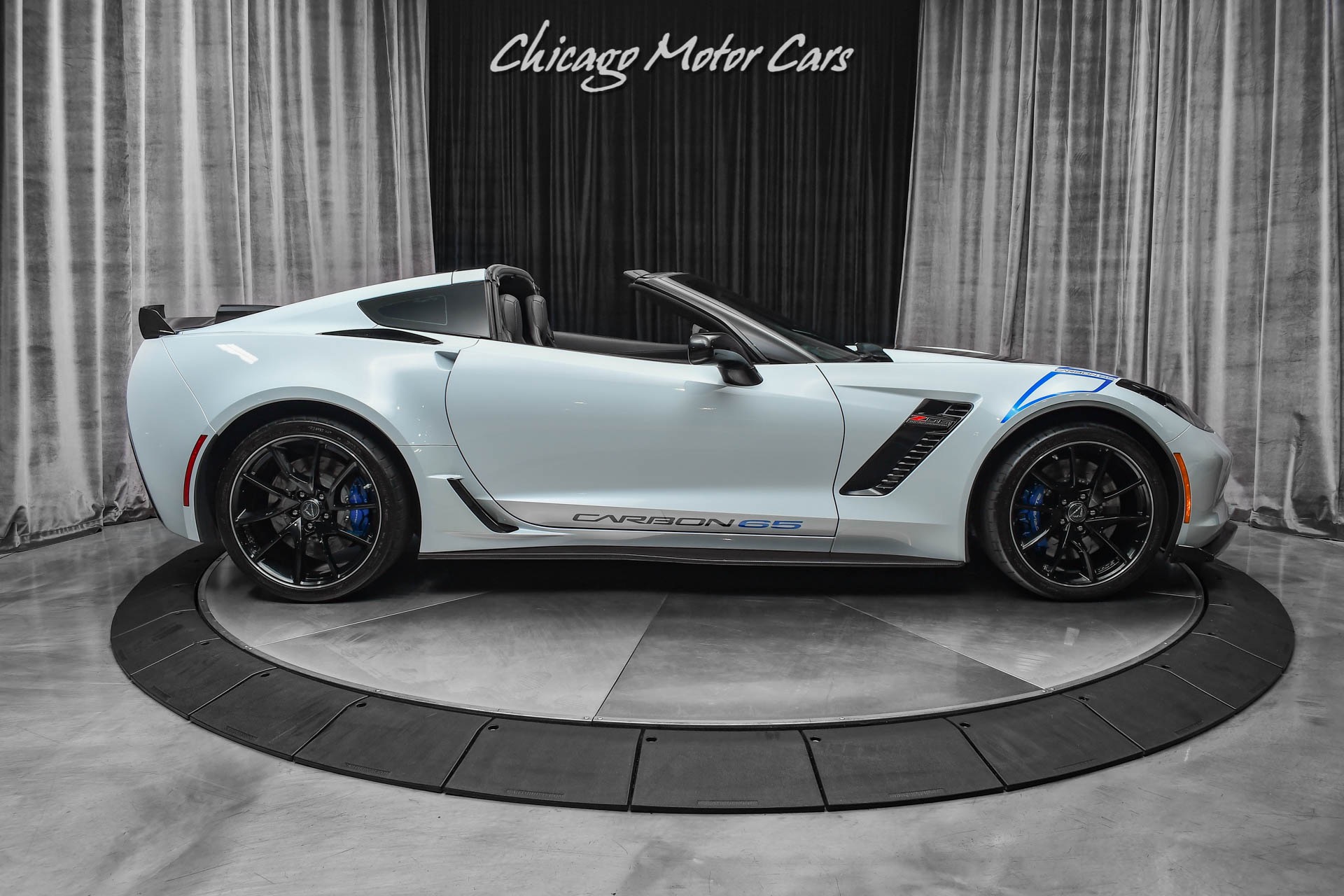 Used-2018-Chevrolet-Corvette-Z06-Carbon-65-edition-Coupe-Only-2400-Miles-COLLECTOR-QUALITY