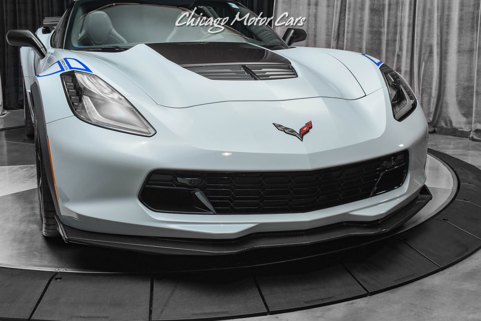 Used-2018-Chevrolet-Corvette-Z06-Carbon-65-edition-Coupe-Only-2400-Miles-COLLECTOR-QUALITY