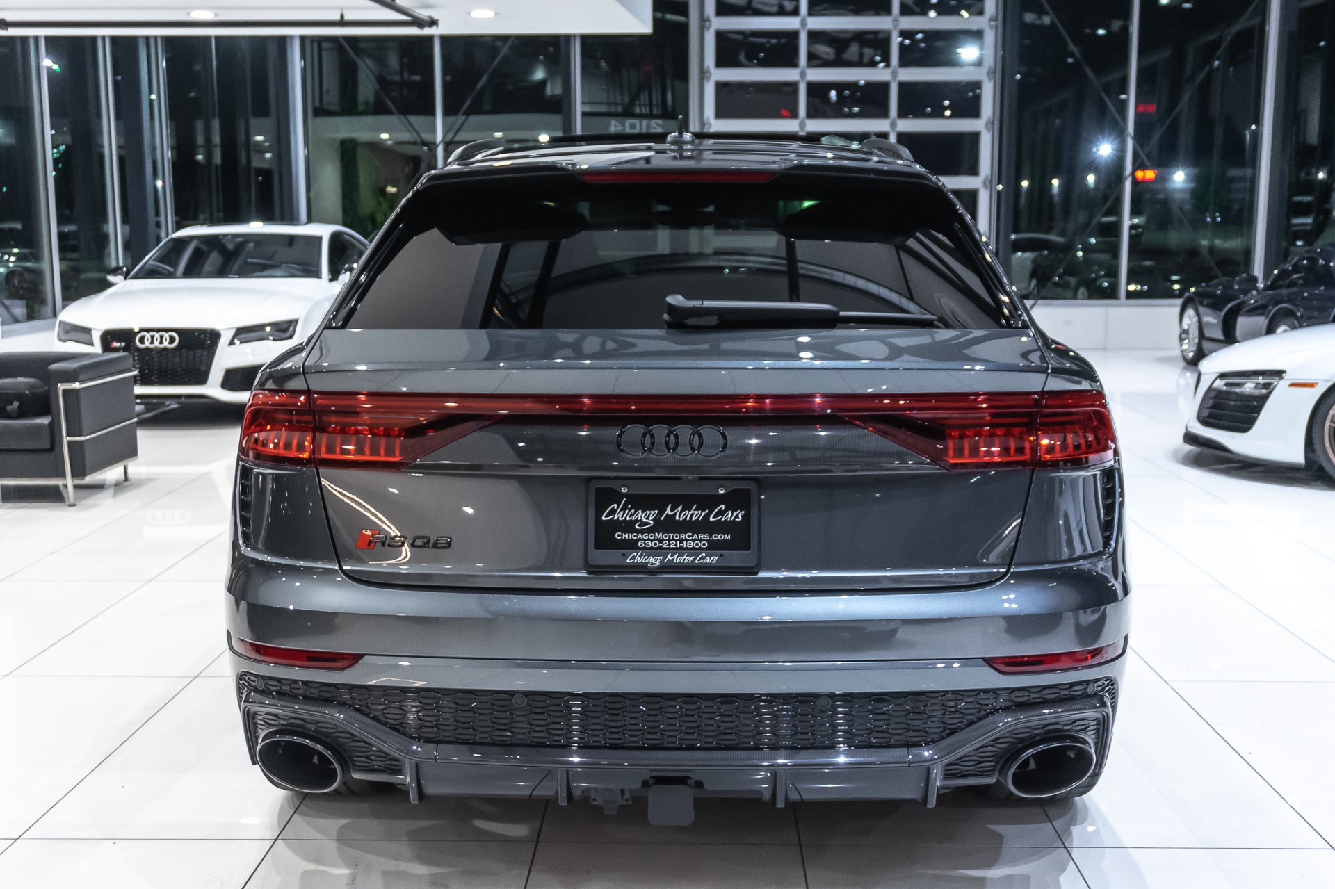 Used-2021-Audi-RS-Q8-40T-quattro-Hard-Loaded-Carbon-Ceramic-Brakes-Carbon-Optic-Package