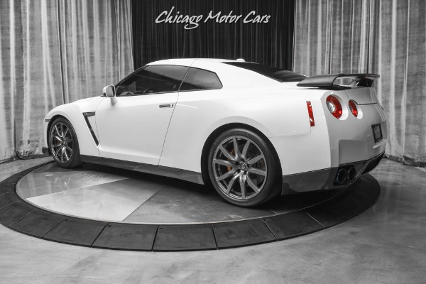 Used 2011 Nissan GT-R Premium 600HP! HKS Exhaust! for sale Sold at Chicago Motor Cars in West Chicago IL 60185 3