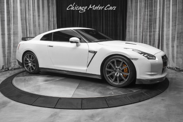 Used 2011 Nissan GT-R Premium 600HP! HKS Exhaust! for sale Sold at Chicago Motor Cars in West Chicago IL 60185 6