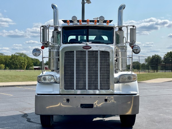 Used-2009-Peterbilt-388-Day-Cab---C15-ACERT---475-Horsepower---WET-KIT