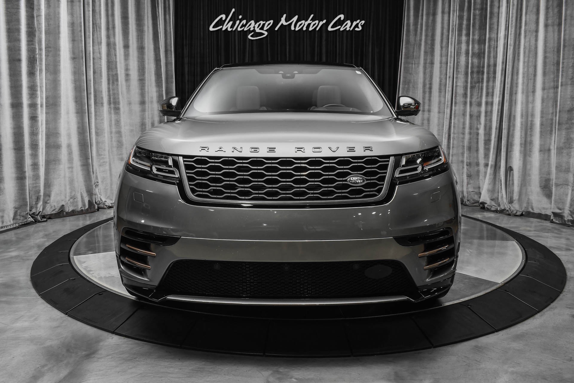 Used-2018-Land-Rover-Range-Rover-Velar-P380-First-Edition-93kMSRP-Styling-Accent-Package