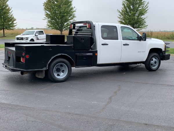 Used 2008 Chevrolet Silverado 3500HD Flat Bed 4X4 Crew Cab-Duramax Diesel-Automatic for sale Sold at Chicago Motor Cars in West Chicago IL 60185 5