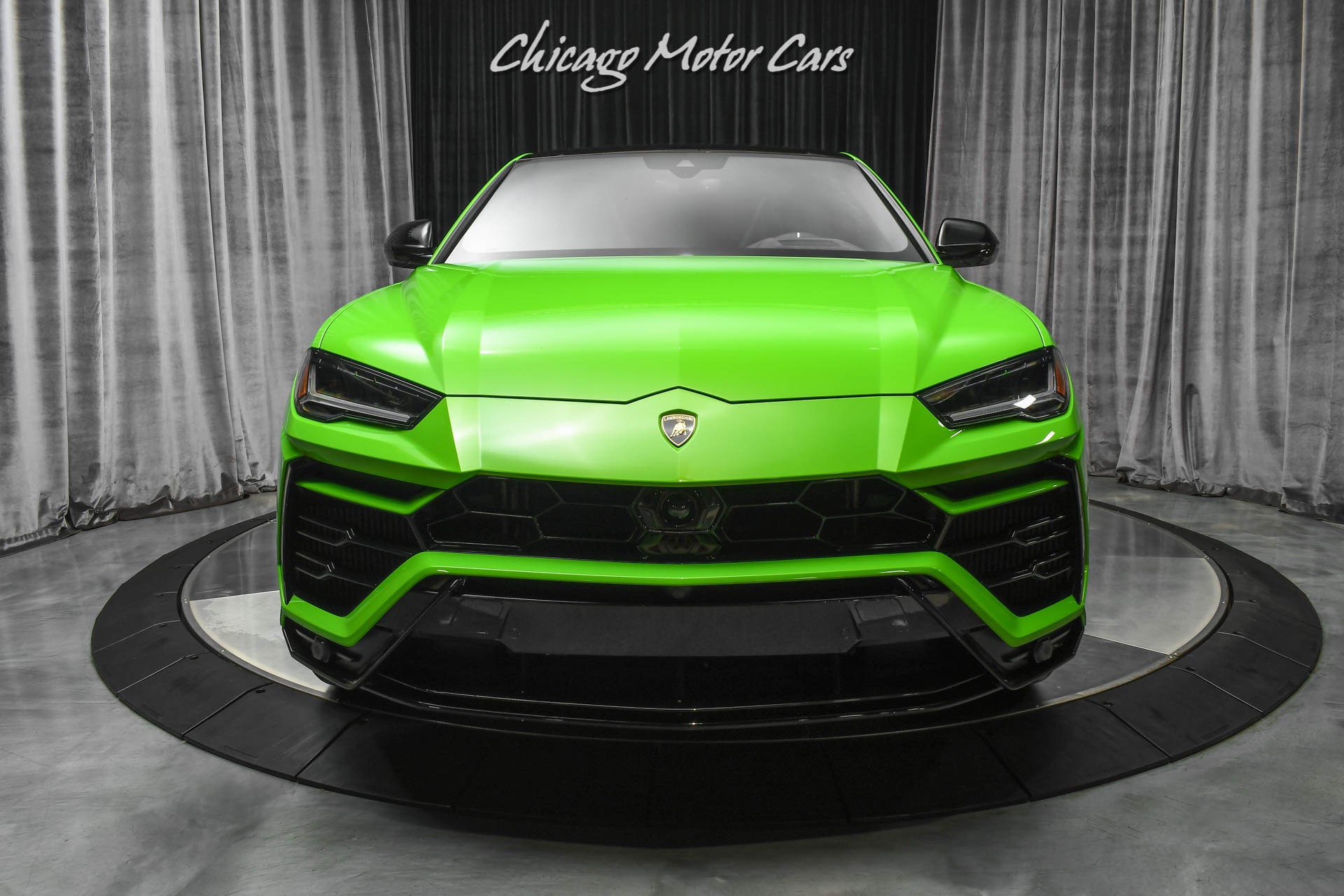 Used-2021-Lamborghini-Urus-SUV-PEARL-CAPSULE-Verde-Mantis-GREEN-PEARL-Taigete-23s