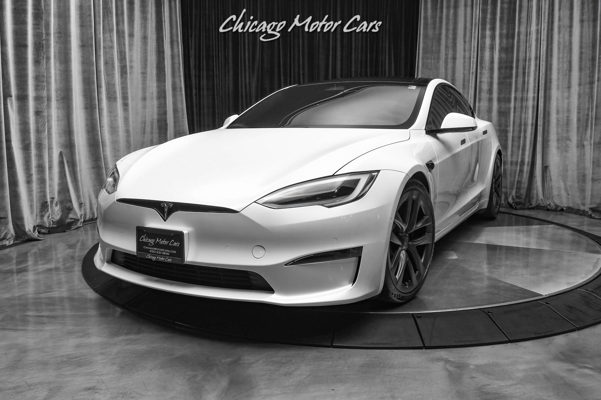 Used-2021-Tesla-Model-S-Plaid-Autopilot-21-in-Arachnid-Wheels-Extra-Pirelli-Winter-Tires-AWD