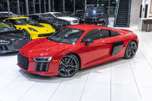 Used 2017 Audi R8 5.2 Quattro V10 Coupe Competition Seats +Front Paint Protection Film for sale Sold at Chicago Motor Cars in West Chicago IL 60185 3