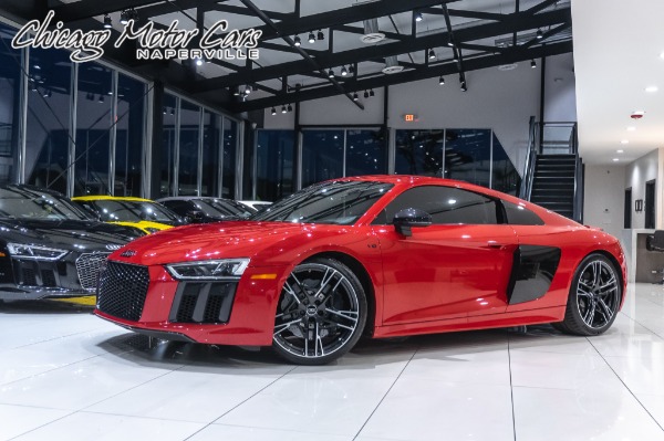 Used 2017 Audi R8 5.2 Quattro V10 Coupe Competition Seats +Front Paint Protection Film for sale Sold at Chicago Motor Cars in West Chicago IL 60185 1