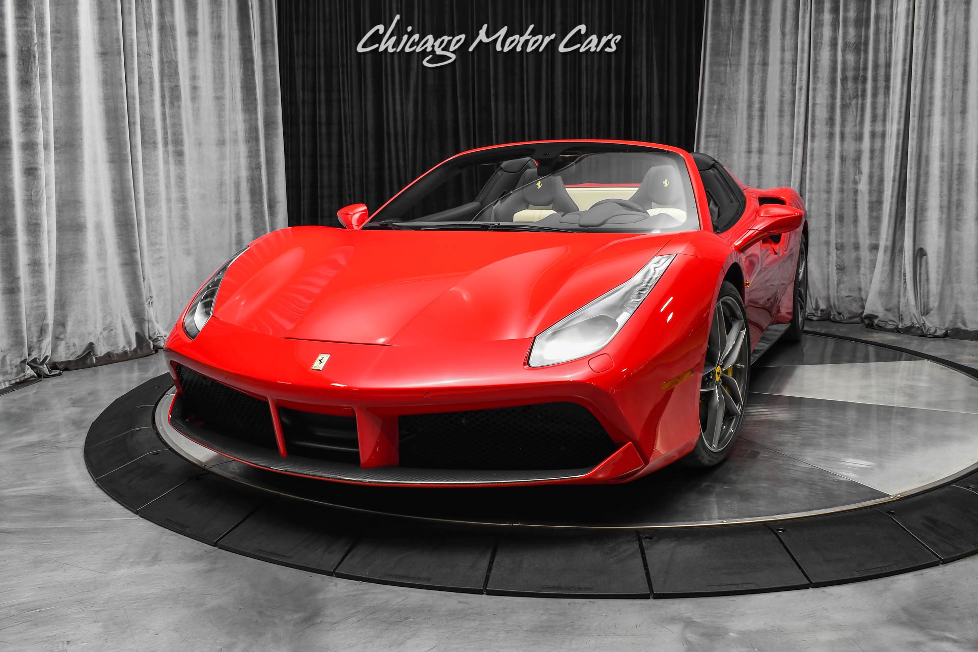 Used-2019-Ferrari-488-Spider-Only-1700-Miles-Carbon-Fiber-Everywhere-Optioned-Extremely-Well