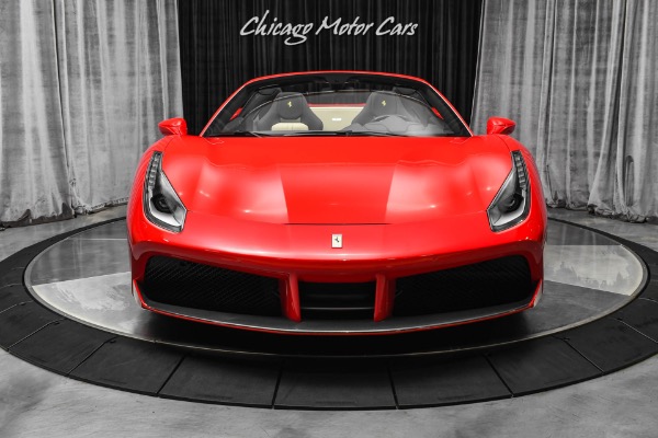 Used-2019-Ferrari-488-Spider-Only-1700-Miles-Carbon-Fiber-Everywhere-Optioned-Extremely-Well