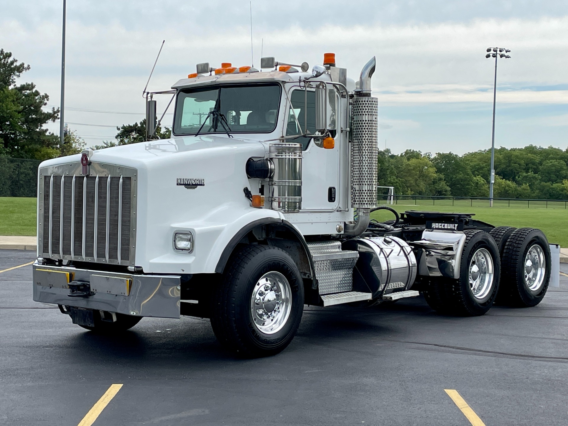 Used-2003-Kenworth-T800-Wide-
