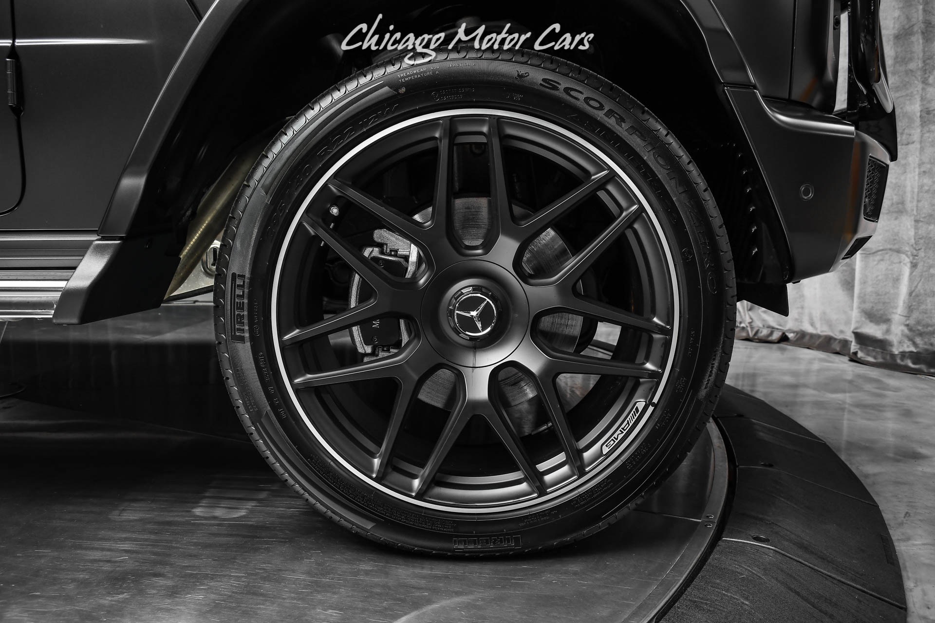 Used-2020-Mercedes-Benz-G550-4Matic-Designo-Matte-Black-Carbon-Fiber-Matte-Black-Cross-Spoke-G63-Wheels