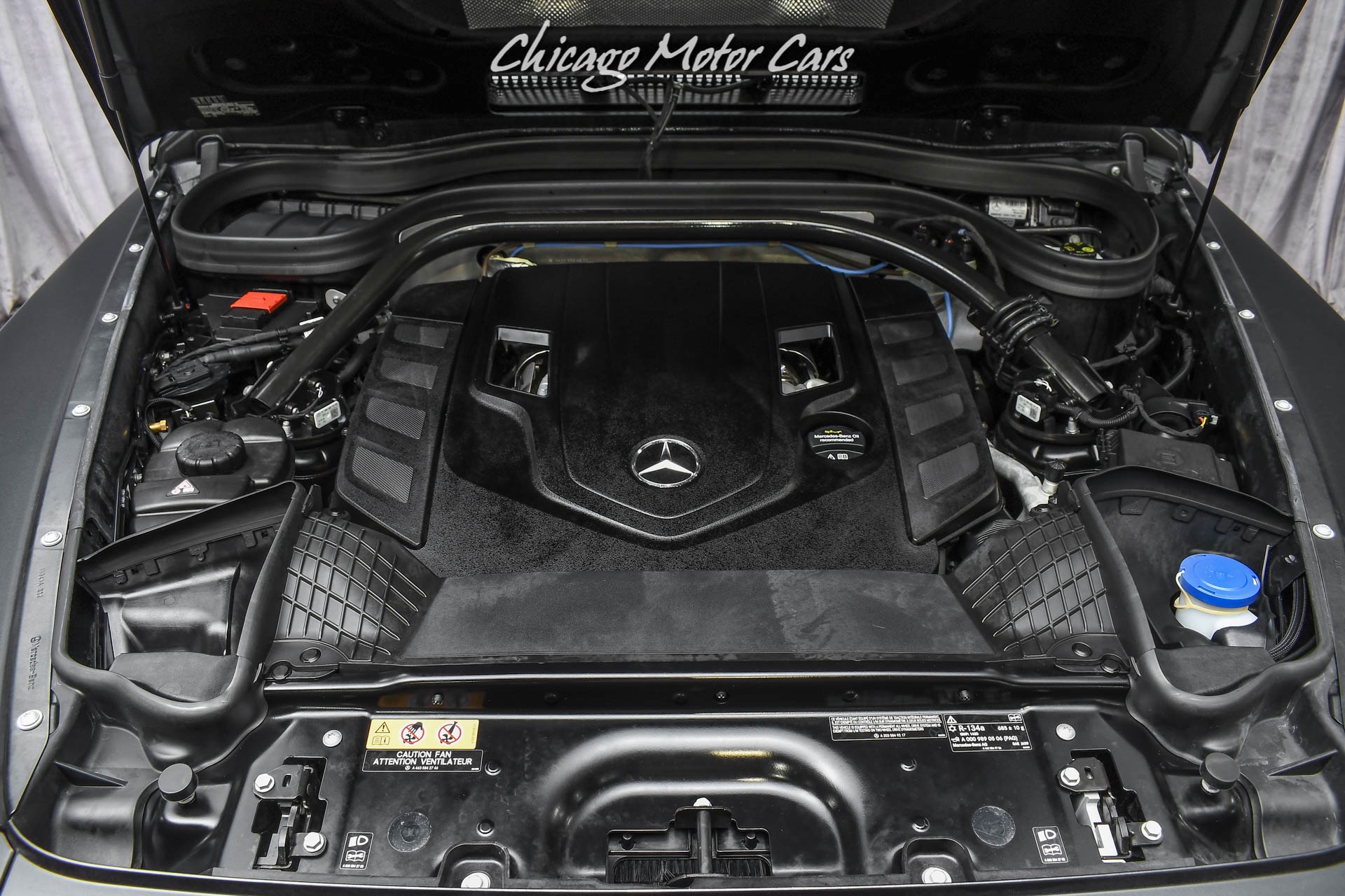 Used-2020-Mercedes-Benz-G550-4Matic-Designo-Matte-Black-Carbon-Fiber-Matte-Black-Cross-Spoke-G63-Wheels