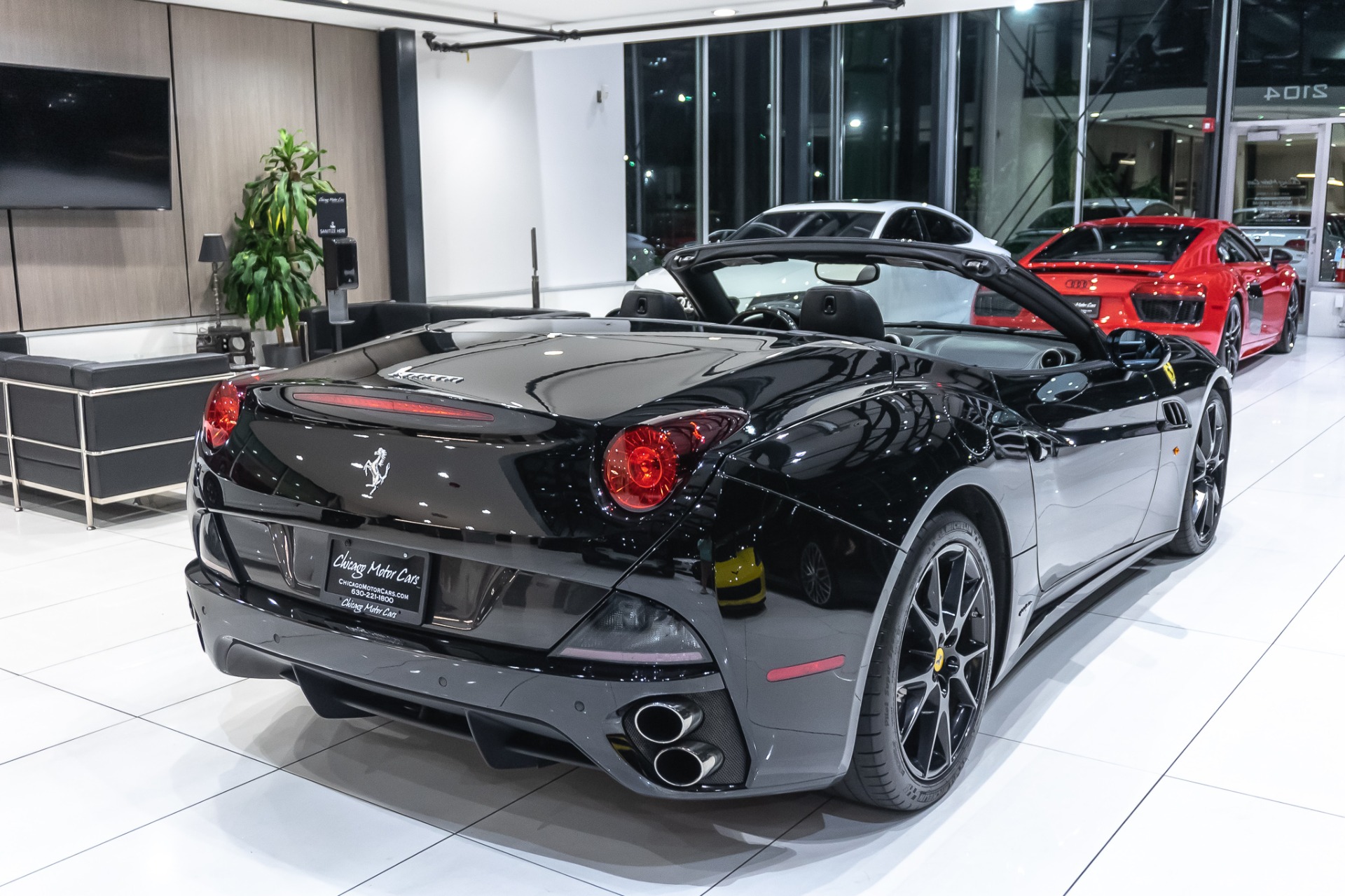 Used-2013-Ferrari-California-CONVERTIBLE-FABSPEED-EXHAUST-CERAMIC-COATED-SERVICED