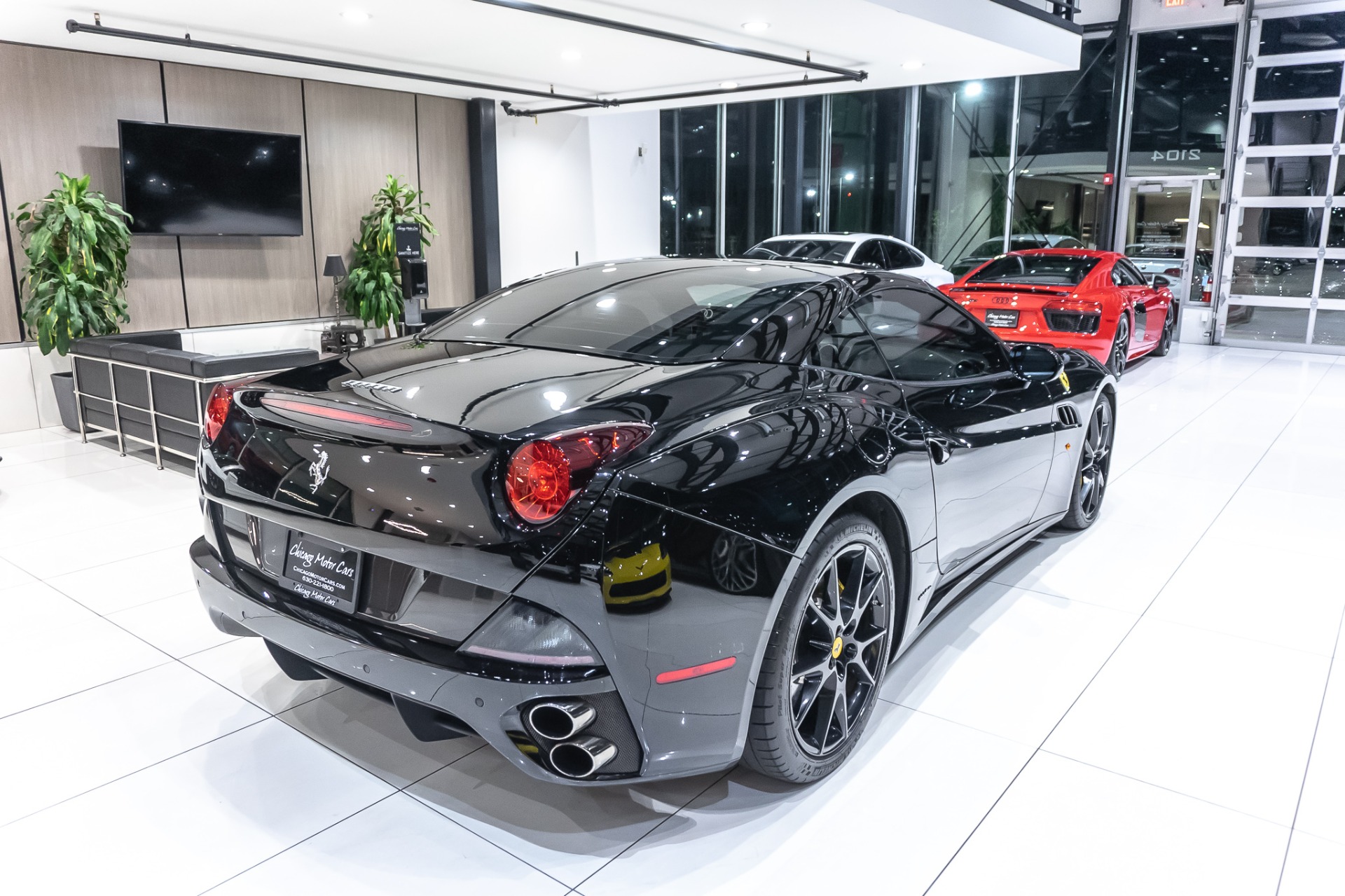 Used-2013-Ferrari-California-CONVERTIBLE-FABSPEED-EXHAUST-CERAMIC-COATED-SERVICED