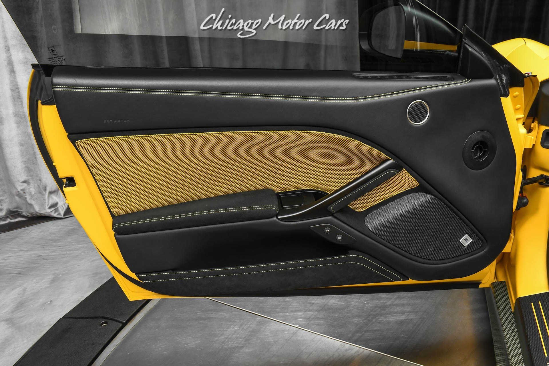 Used-2014-Ferrari-F12-Berlinetta-547kMSRP-IPE-Exhaust-Factory-Matte-Yellow-Yellow-Carbon