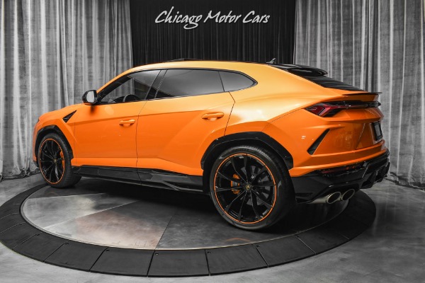 Used 2021 Lamborghini Urus Pearl Capsule Edition! Advanced 3D Sound System! Loaded! for sale Sold at Chicago Motor Cars in West Chicago IL 60185 3