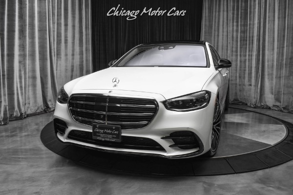 Used 2021 Mercedes-Benz S580 4 Matic Sedan AMG Line Package 21s Night Package LOADED Designo Diamond White! for sale Sold at Chicago Motor Cars in West Chicago IL 60185 2