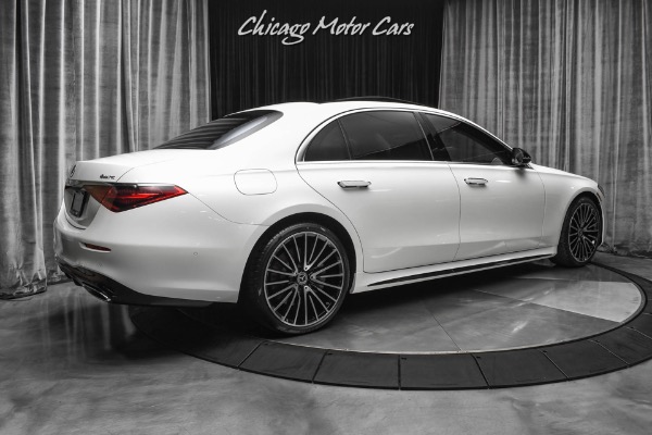 Used 2021 Mercedes-Benz S580 4 Matic Sedan AMG Line Package 21s Night Package LOADED Designo Diamond White! for sale Sold at Chicago Motor Cars in West Chicago IL 60185 5