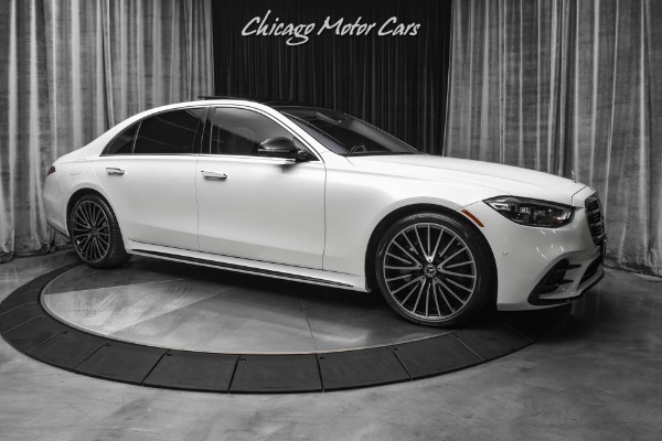 Used 2021 Mercedes-Benz S580 4 Matic Sedan AMG Line Package 21s Night Package LOADED Designo Diamond White! for sale Sold at Chicago Motor Cars in West Chicago IL 60185 6