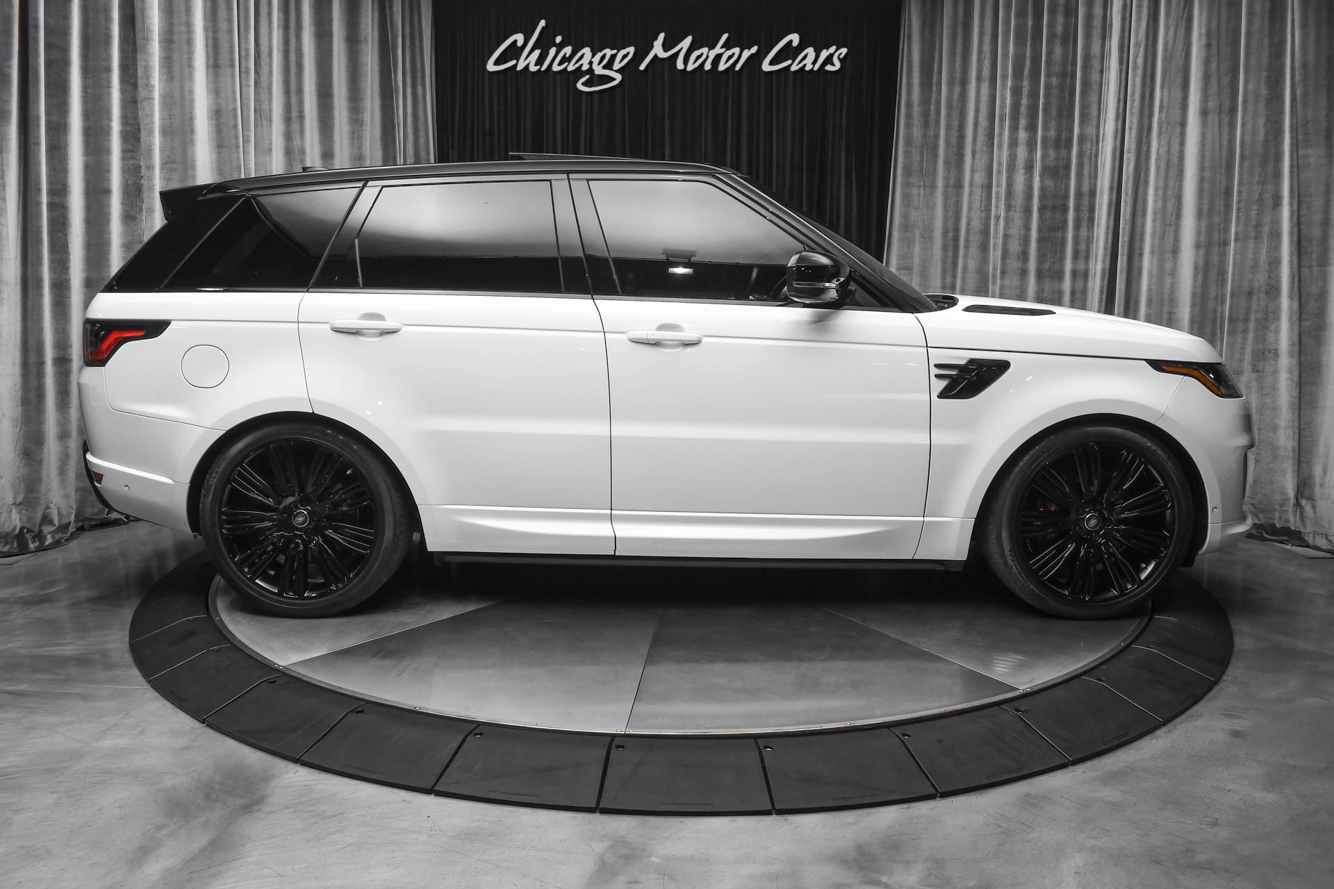 Used-2018-Land-Rover-Range-Rover-Sport-Supercharged-Dynamic-Vision-Assist-Pack-Rear-Seat-Entertainment-Screens