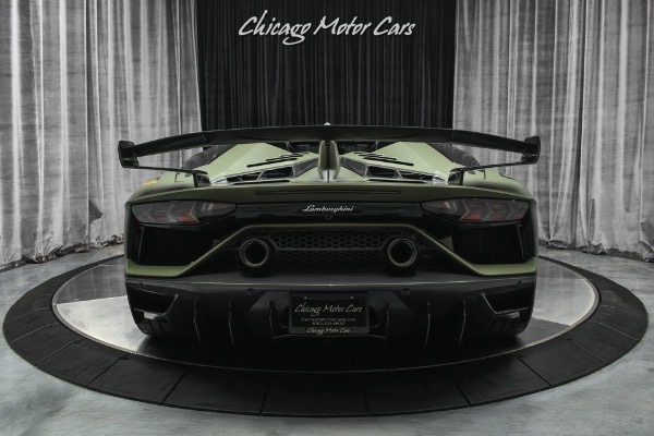 Used-2020-Lamborghini-Aventador-LP770-4-SVJ-Roadster-RARE-Paint-LOADED-Carbon-Fiber-FULL-Ad-Personam