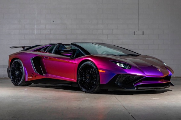 2017 Lamborghini Aventador Superveloce's photo