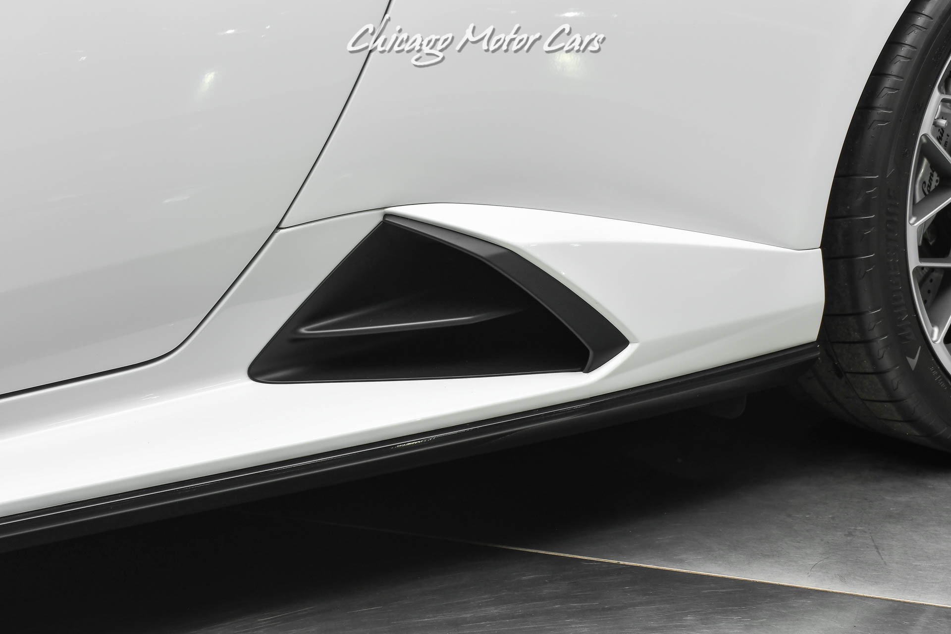 Used-2021-Lamborghini-Huracan-STO-Coupe-Full-Exterior-Carbon-Pack-Full-PPF-Akrapovic-Exhaust
