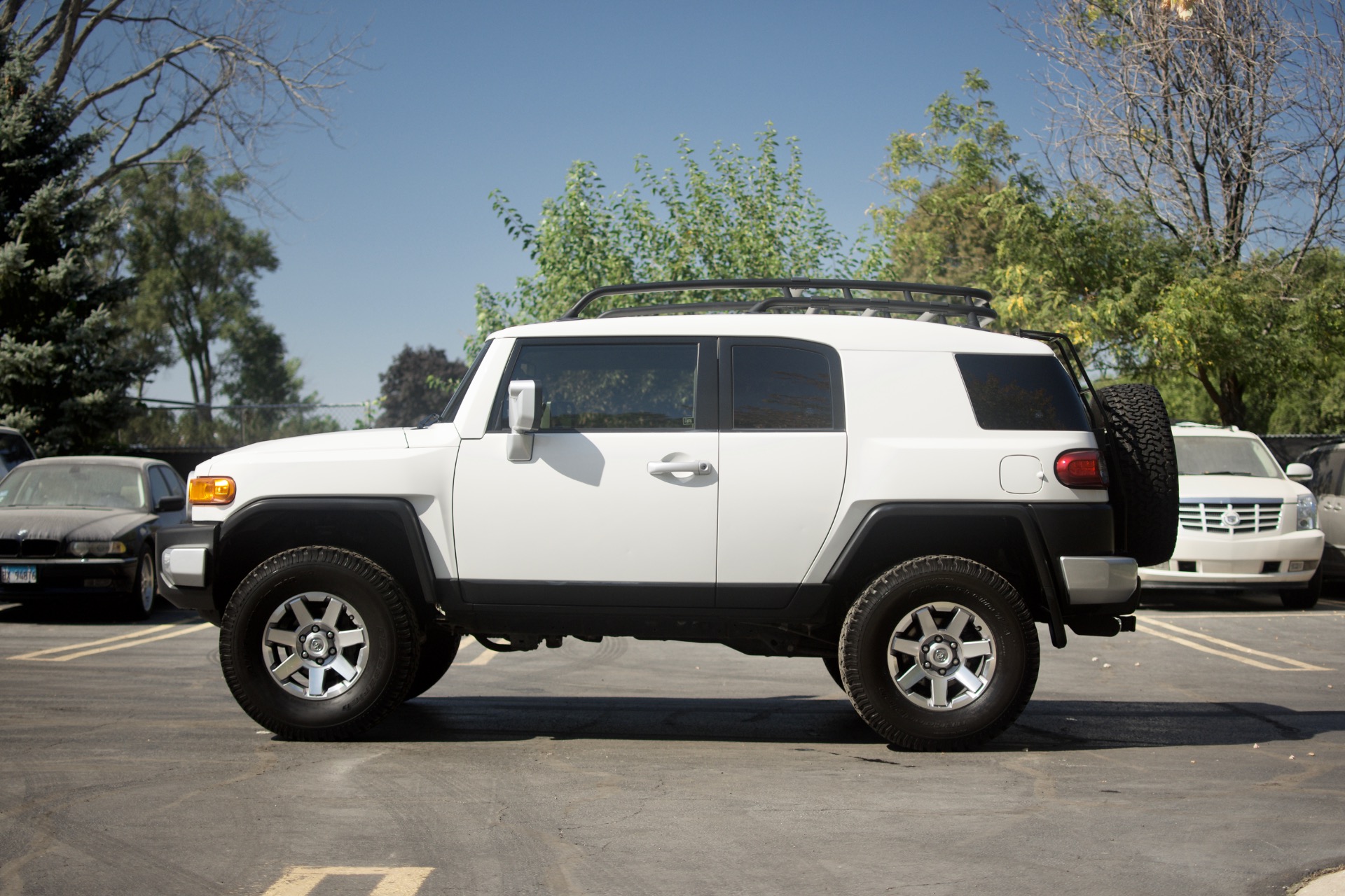 Used-2014-Toyota-FJ-Cruiser-SUV-6-Speed-Manual-Only-30k-Miles-Perfect-Condition-UPGRADES
