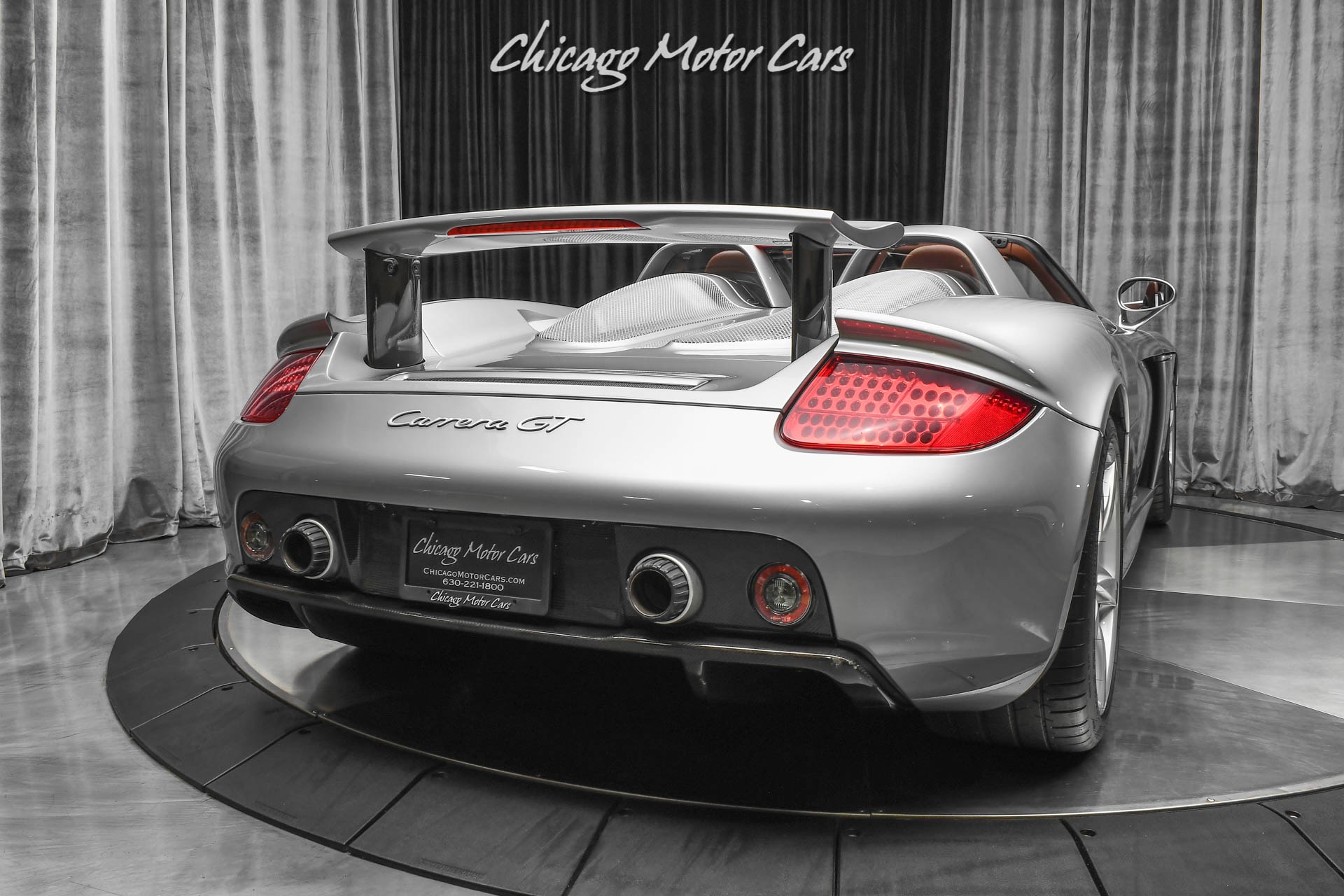 Used-2005-Porsche-Carrera-GT-Only-2k-Miles-Fully-Serviced-Complete-Luggage-Set-Collector-Quality