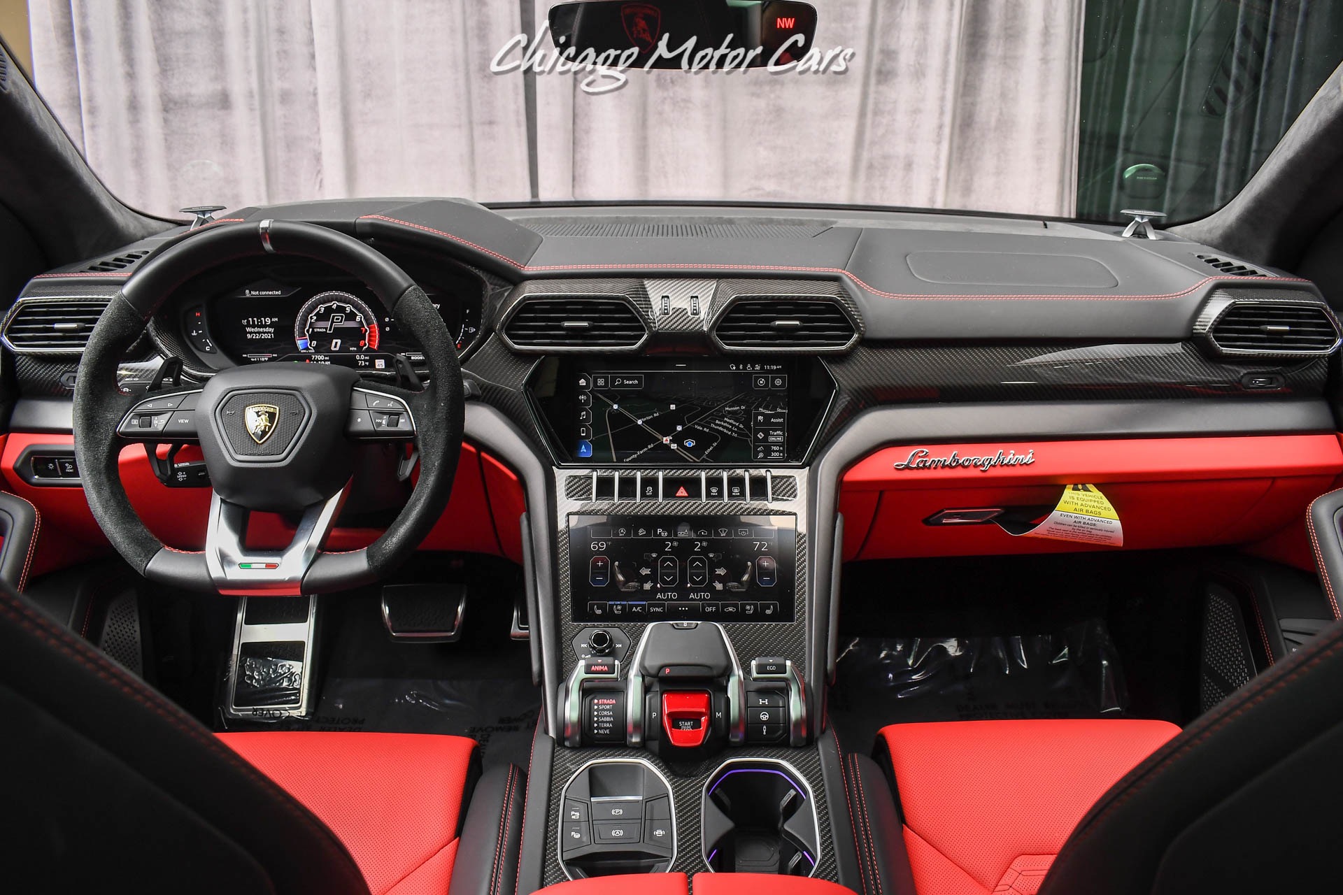 Used-2021-Lamborghini-Urus-SUV-HUGE-MSRP-LOADED-Full-PPF-RARE-Paint-Akrapovic-Exhaust